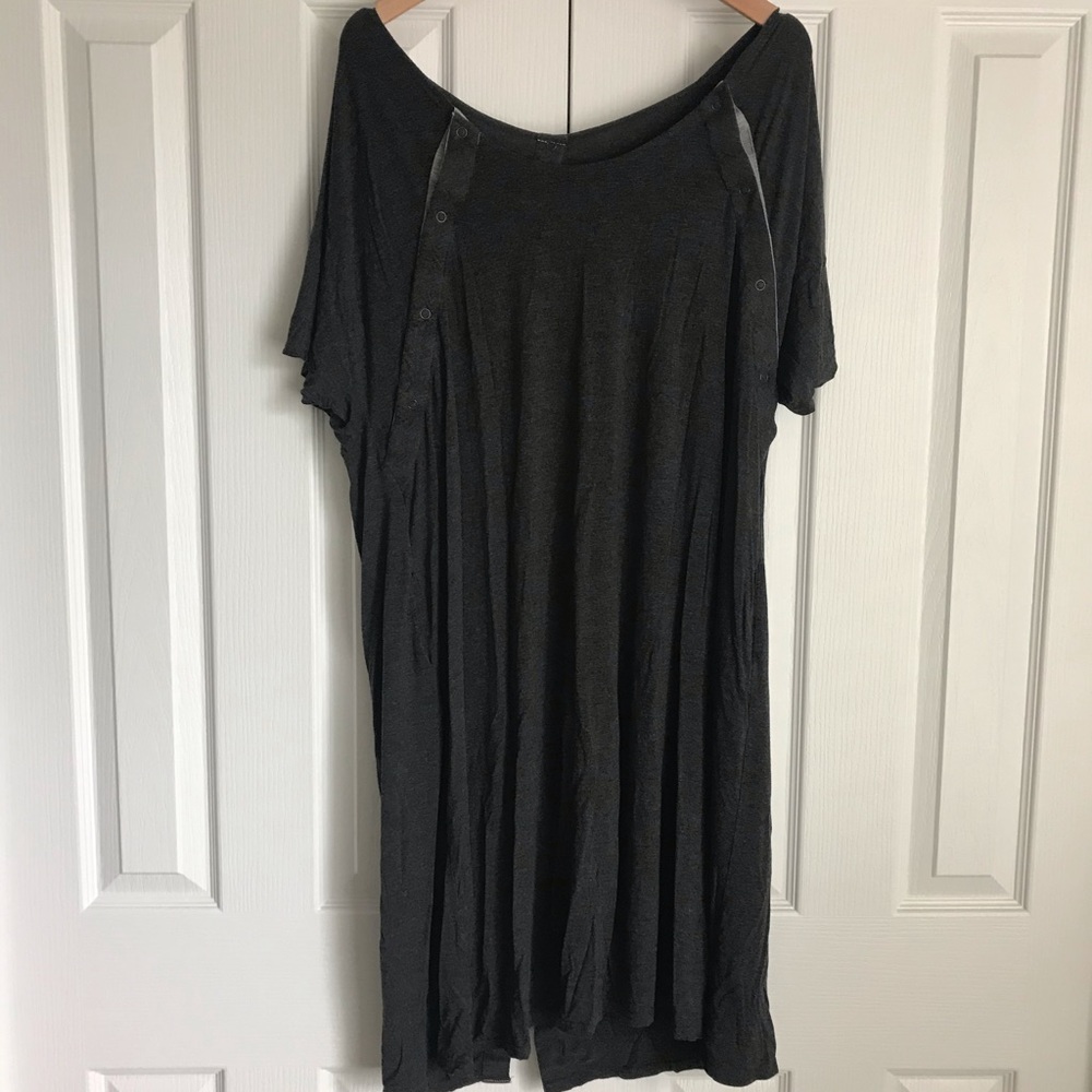 FridaMom Labor & Delivery Gown